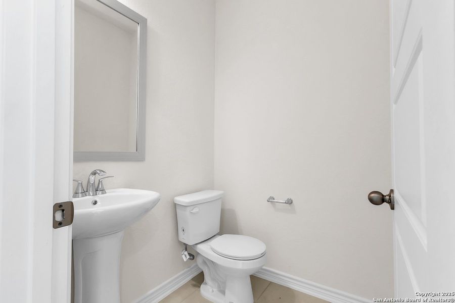 Furnished interior view inside a new home in Spanish Trails, San Antonio (Image 5).