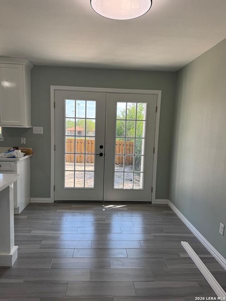Spacious, unfurnished interior of a new home in , Eagle Pass (Image 21). Spacious, unfurnished interior of a new home in , Eagle Pass (Image 21).