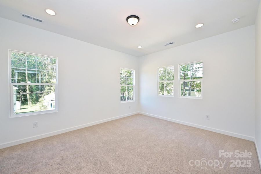 Spacious, unfurnished interior of a new home in , Charlotte (Image 33).