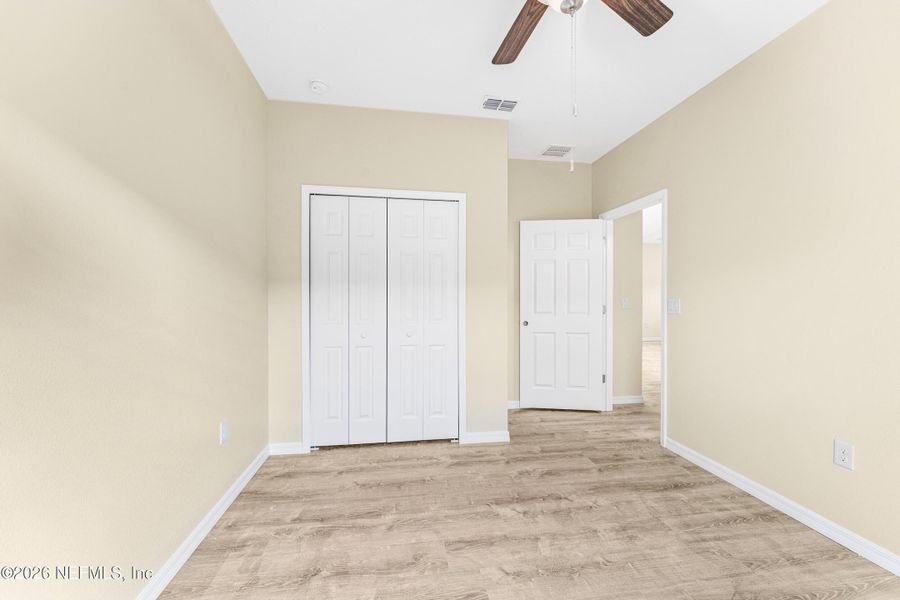 Spacious, unfurnished interior of a new home in , Satsuma (Image 24).