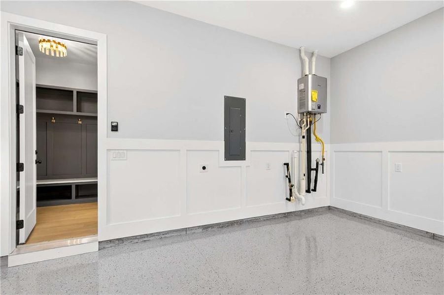 Spacious, unfurnished interior of a new home in , Cumming (Image 25).