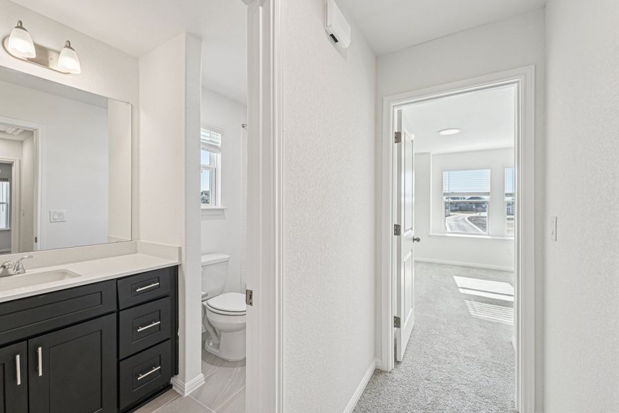 Furnished interior view inside a new home in Porter Country, Buda (Image 13).