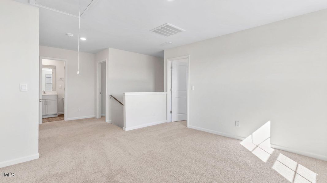 546 Leven Drive-20 546 Leven Drive-20