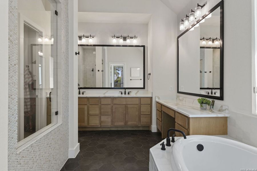 Furnished interior view inside a new home in Esperanza, Boerne (Image 31).