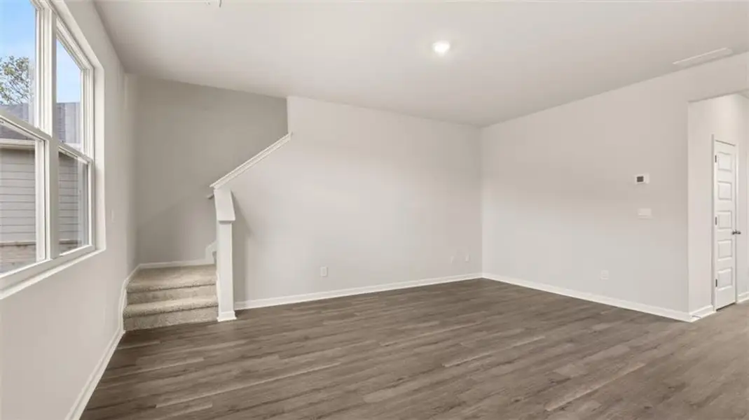Spacious, unfurnished interior of a new home in Willowbrook, Winder (Image 33).