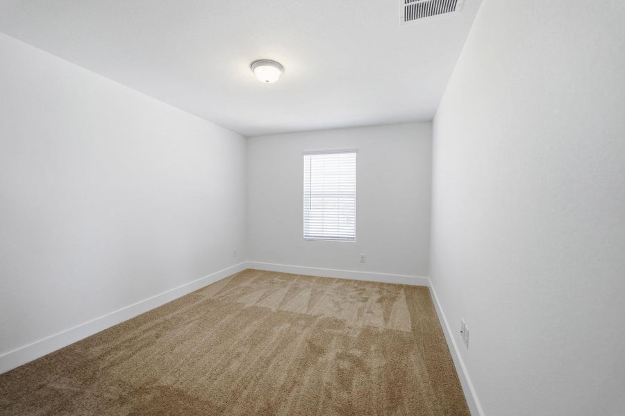 Spacious, unfurnished interior of a new home in Grande Estates, Bertram (Image 20).