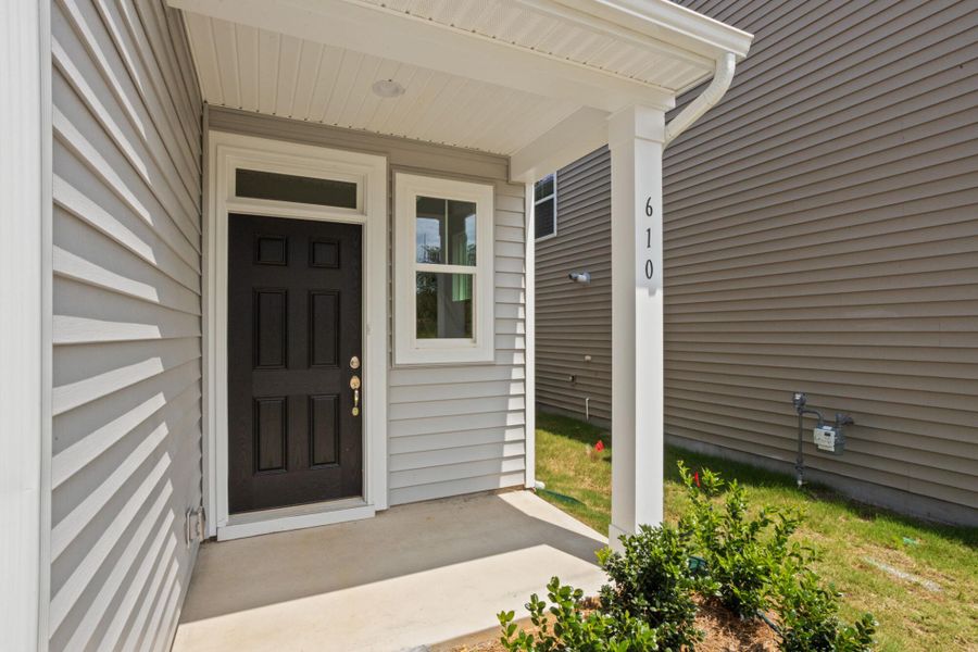 Exterior details and patio area of a home in Bellevue, Greenville (Image 2).