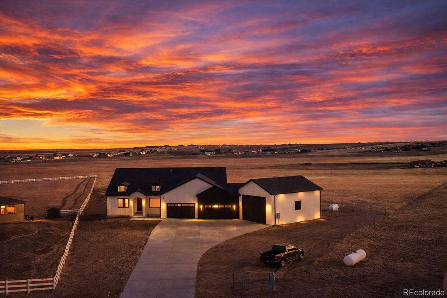 Image 40 of a home in .