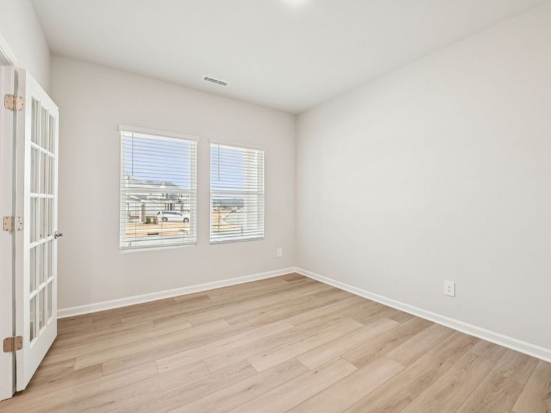 Spacious, unfurnished interior of a new home in Oak Manor - Signature Series, Garner (Image 13).