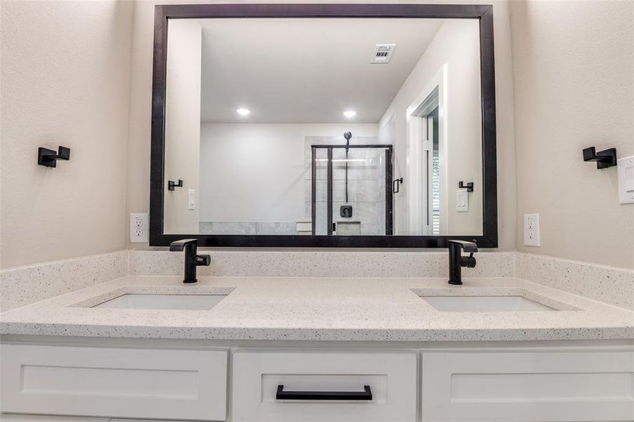 Image 24 of a home in .