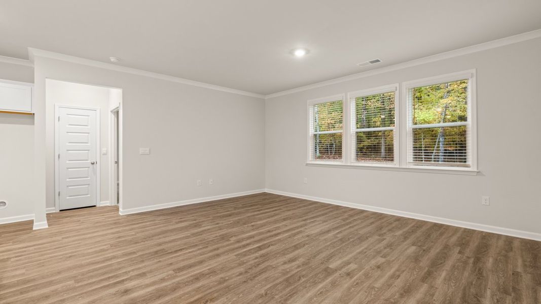 Representative unfurnished interior of a home built from the GROVER Express by D.R. Horton in Kingston Ranch at Lake Oconee, Buckhead (Image 27). Representative unfurnished interior of a home built from the GROVER Express by D.R. Horton in Kingston Ranch at Lake Oconee, Buckhead (Image 27).