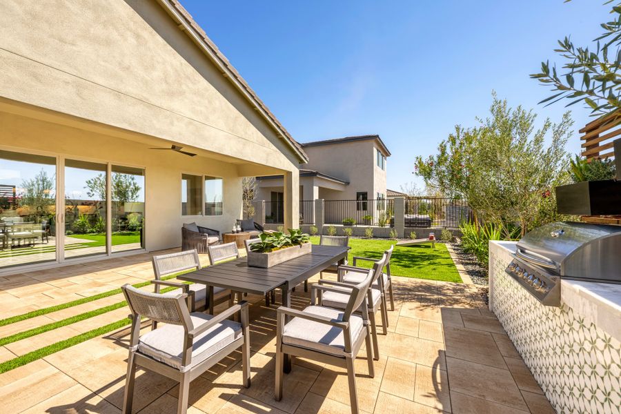 Representative exterior details of a home built from the Juniper Plan 40-7 by Tri Pointe Homes in Soleo, San Tan Valley (Image 4).