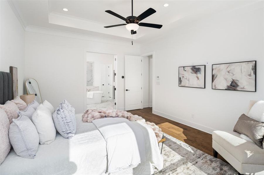 Furnished interior view inside a new home in , Frisco (Image 25).