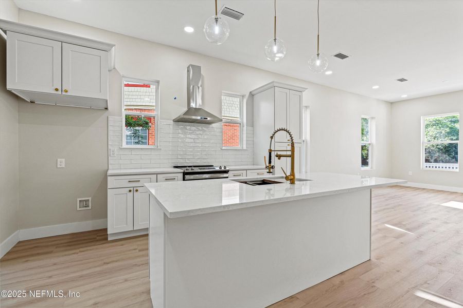 Furnished interior view inside a new home in , Jacksonville (Image 9).