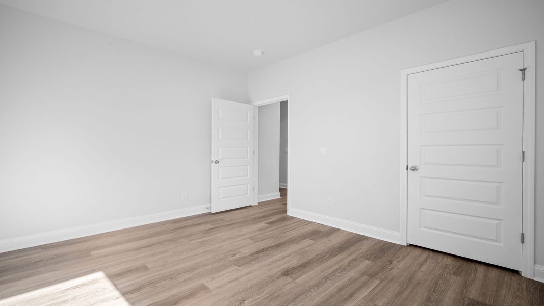 Spacious, unfurnished interior of a new home in Laurel Grove, Guyton (Image 37).