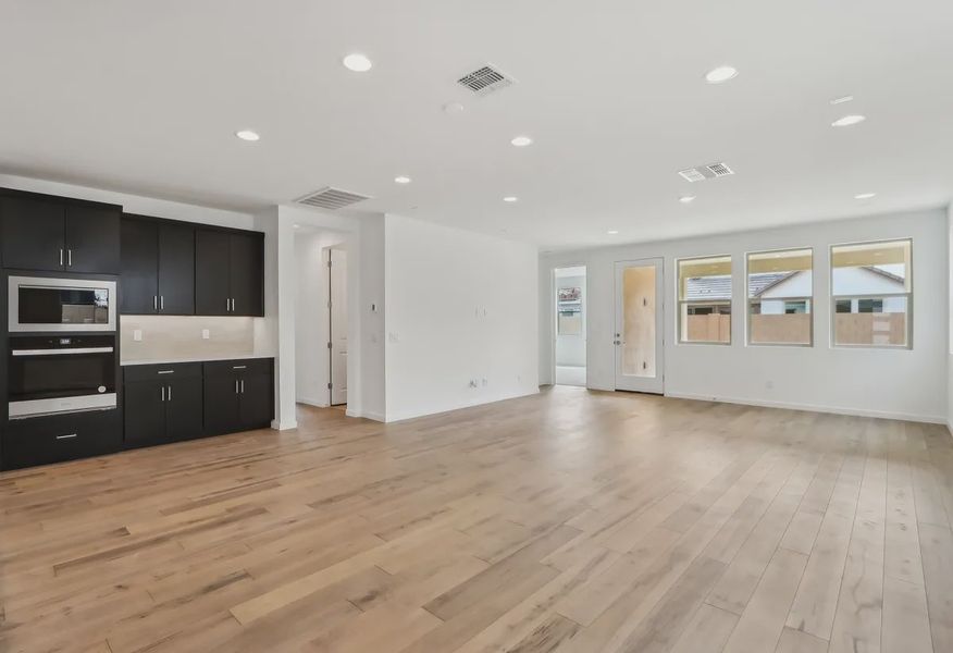 Great Room - 14 of 21