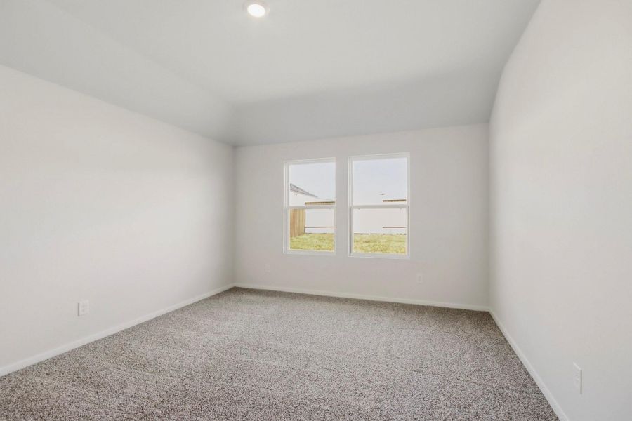 Spacious, unfurnished interior of a new home in The Canopies, Splendora (Image 11).