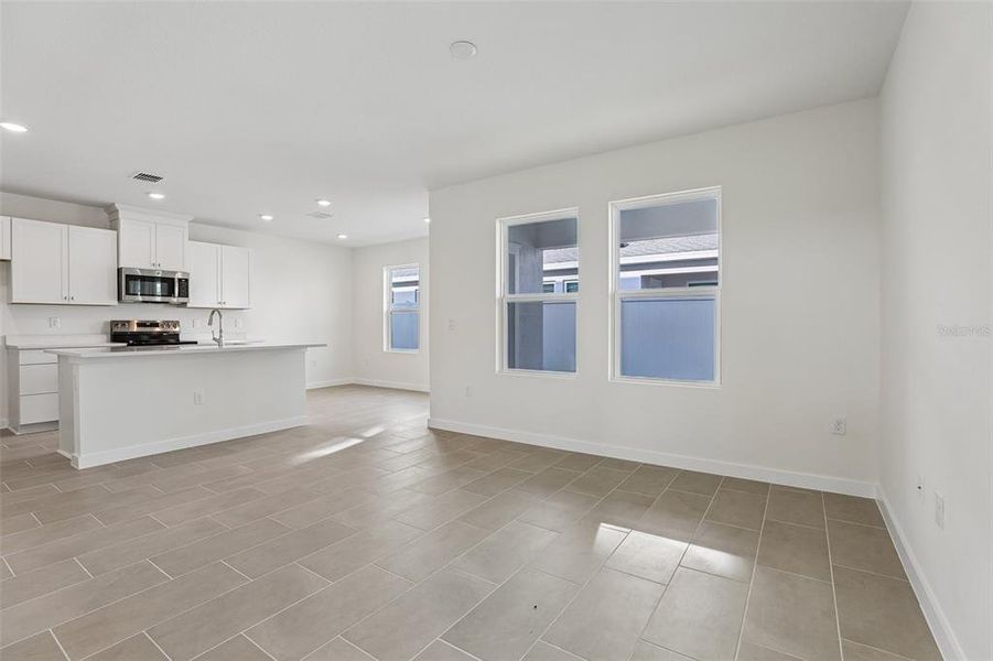 Spacious, unfurnished interior of a new home in Cyrene at Harmony, St. Cloud (Image 21). Spacious, unfurnished interior of a new home in Cyrene at Harmony, St. Cloud (Image 21).