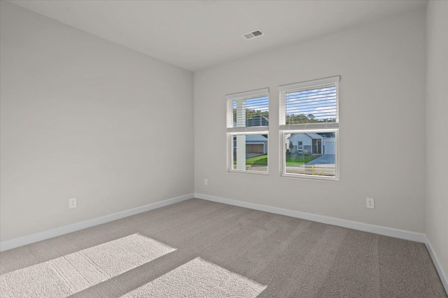 Spacious, unfurnished interior of a new home in Vickery Station, Woodruff (Image 11).