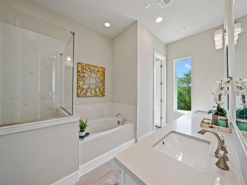 Image 12 of a home in Allura At Val Verde.