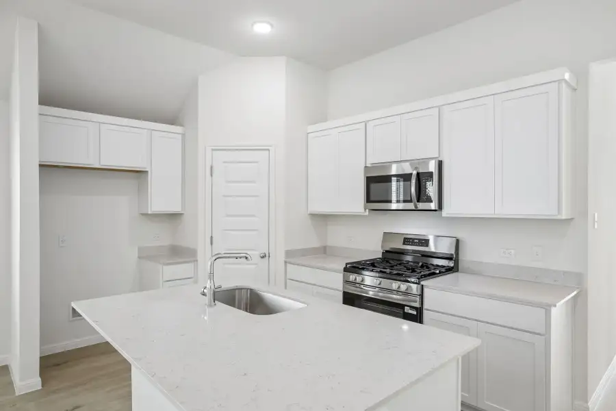 Furnished interior view inside a new home in Trinity Ranch, Elgin (Image 9).