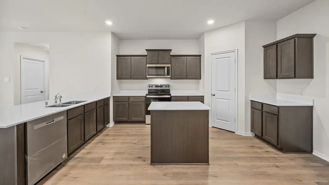 Furnished interior view inside a new home in Bluff Springs, Ferris (Image 4).