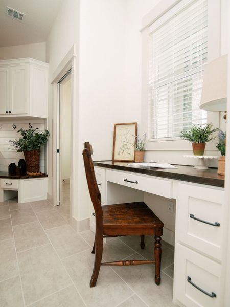 Representative furnished interior of a home built from the The Savannah by Reece Homes in Oakmont, Bryan (Image 15).