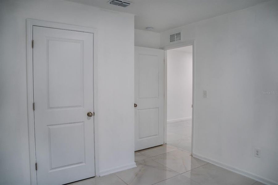 Spacious, unfurnished interior of a new home in Spring Hill Classic, Spring Hill (Image 22).