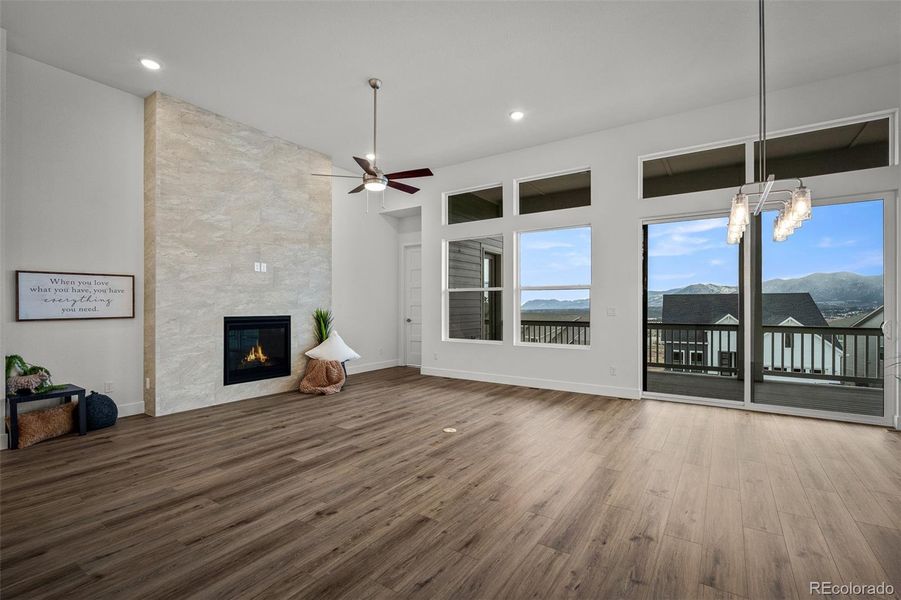 Spacious, unfurnished interior of a new home in Cloverleaf - Pinnacle Collection, Monument (Image 19).