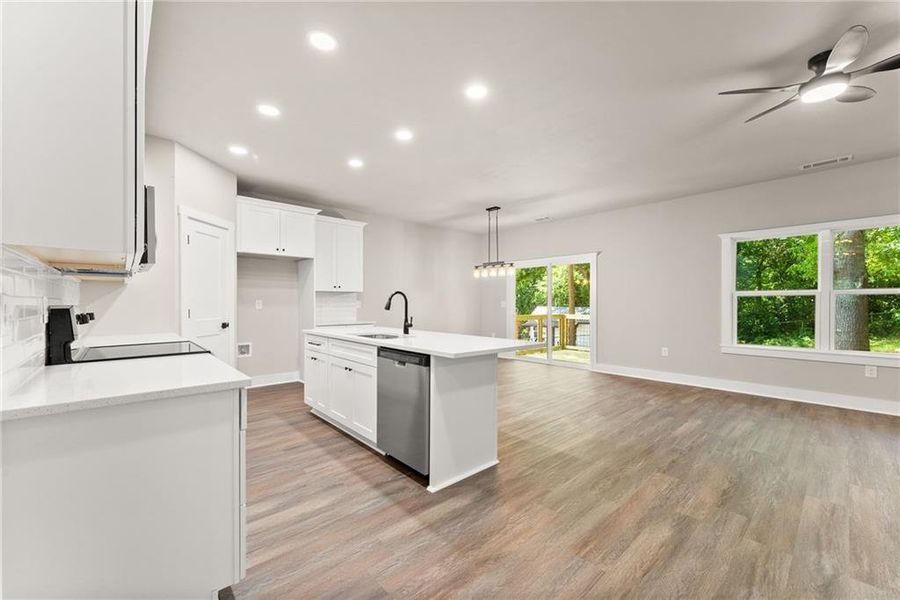 Furnished interior view inside a new home in , Jefferson (Image 5).