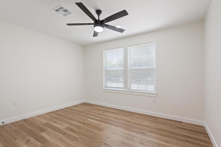 Spacious, unfurnished interior of a new home in , Waco (Image 23).
