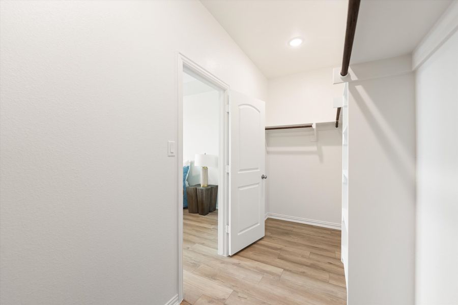 Spacious, unfurnished interior of a new home in Fairview Meadows, New Fairview (Image 23).