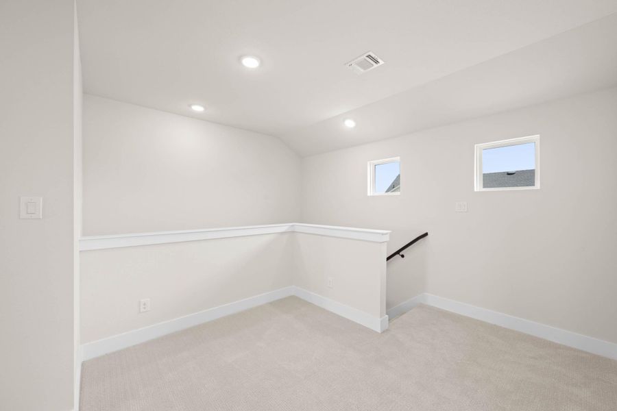 Spacious, unfurnished interior of a new home in Terrace Collection at Harvest, Argyle (Image 18). Spacious, unfurnished interior of a new home in Terrace Collection at Harvest, Argyle (Image 18).