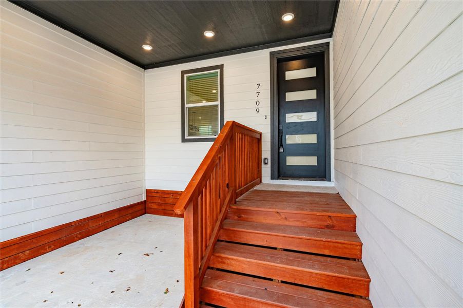 Exterior details and patio area of a home in , Houston (Image 4). Exterior details and patio area of a home in , Houston (Image 4).