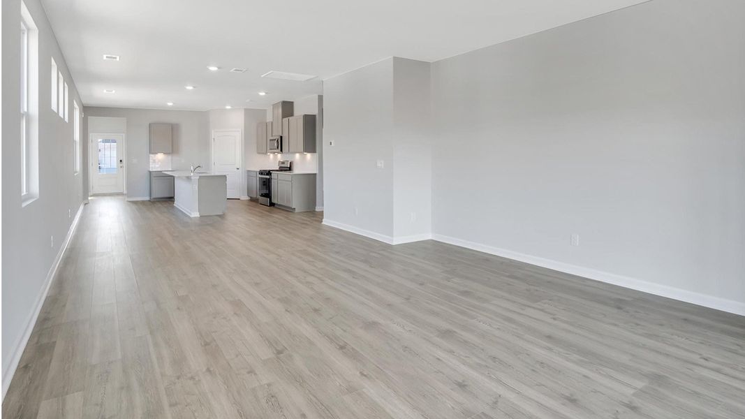 Representative unfurnished interior of a home built from the DESMOND by D.R. Horton in Nexus South, Gallatin (Image 19).