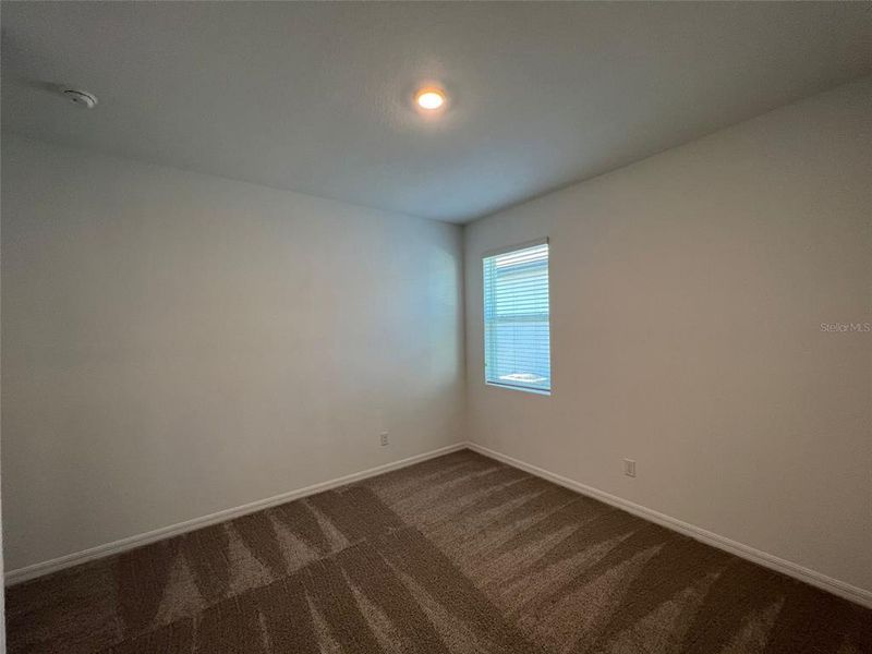 Spacious, unfurnished interior of a new home in , Davenport (Image 5).