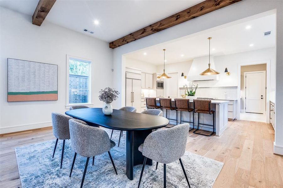 Furnished interior view inside a new home in , Dallas (Image 15). Furnished interior view inside a new home in , Dallas (Image 15).