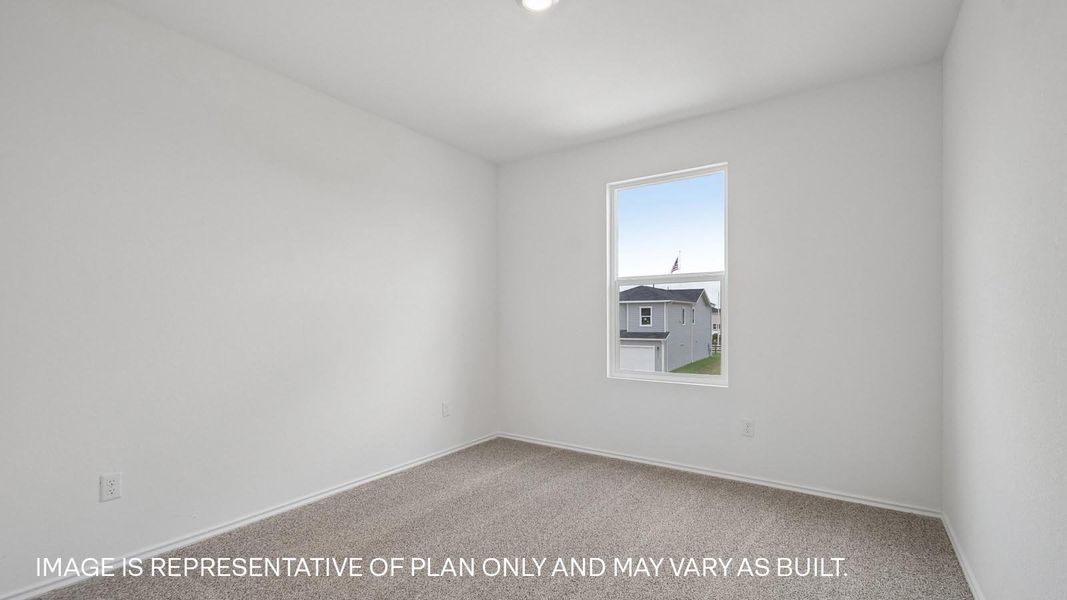 Spacious, unfurnished interior of a new home in Valverde, Bastrop (Image 16).