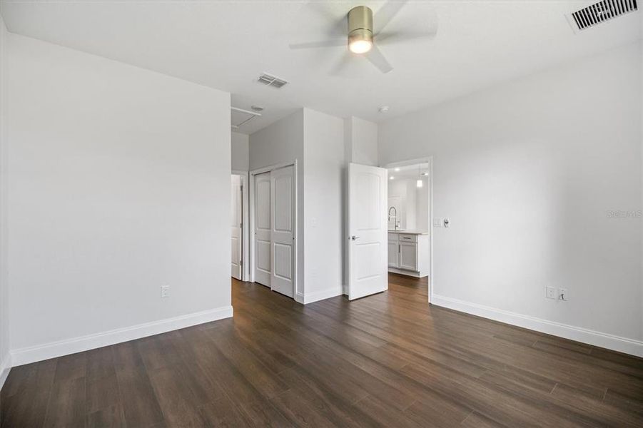 Spacious, unfurnished interior of a new home in , Palm Coast (Image 30).