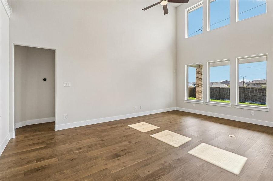 Spacious, unfurnished interior of a new home in Lilyana, Celina (Image 22).