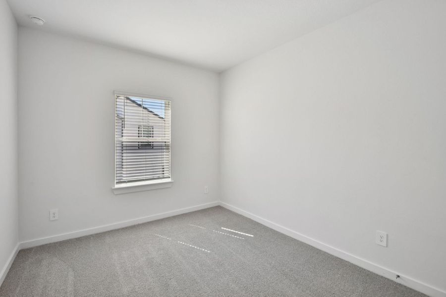 Spacious, unfurnished interior of a new home in Spring Brook Village - City Series, Houston (Image 19).