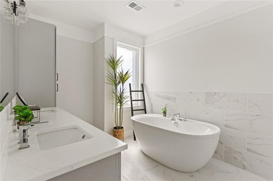 Furnished interior view inside a new home in , Atlanta (Image 12).