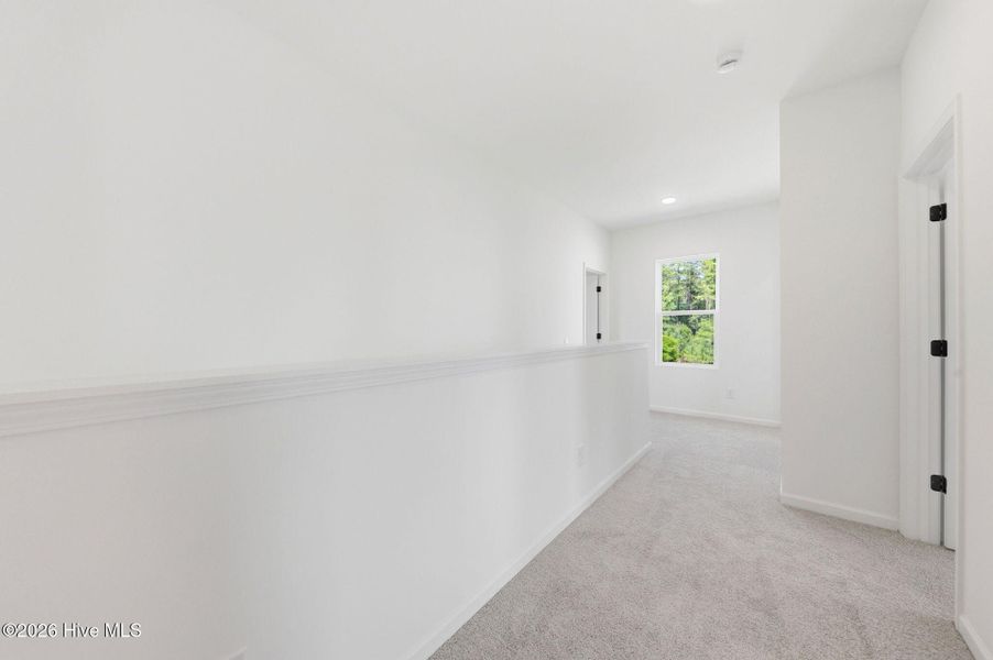 Spacious, unfurnished interior of a new home in Sandy Springs, Aberdeen (Image 26).