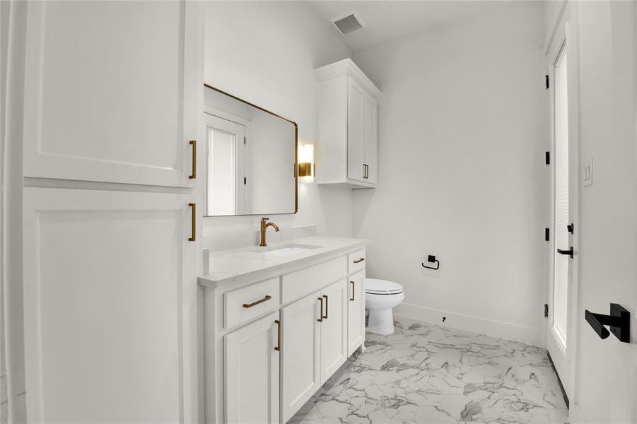 Furnished interior view inside a new home in , Aledo (Image 17).