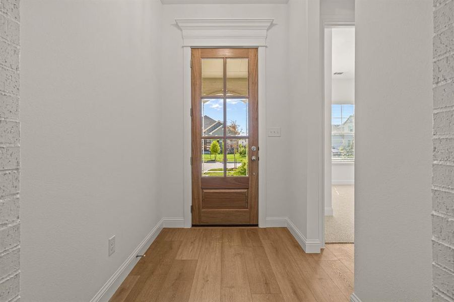 Spacious, unfurnished interior of a new home in The Bluffs at Parks of Aledo, Aledo (Image 14).