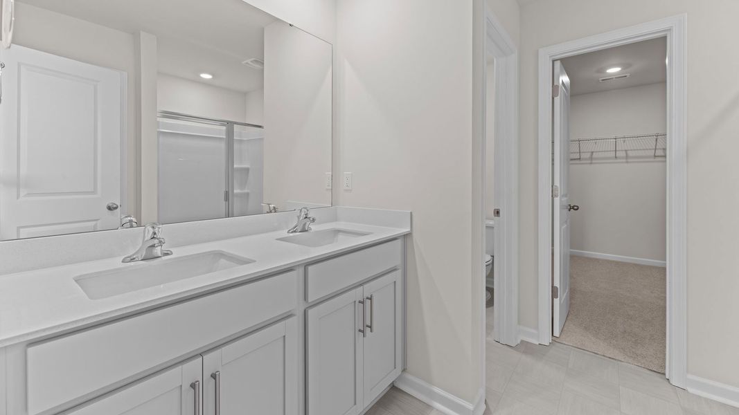 Furnished interior view inside a new home in West New Bern, New Bern (Image 7).