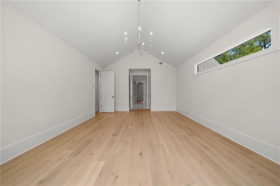 Spacious, unfurnished interior of a new home in , Brookhaven (Image 21).