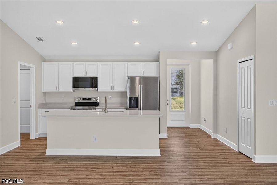 Furnished interior view inside a new home in Cape Coral, Cape Coral (Image 9).