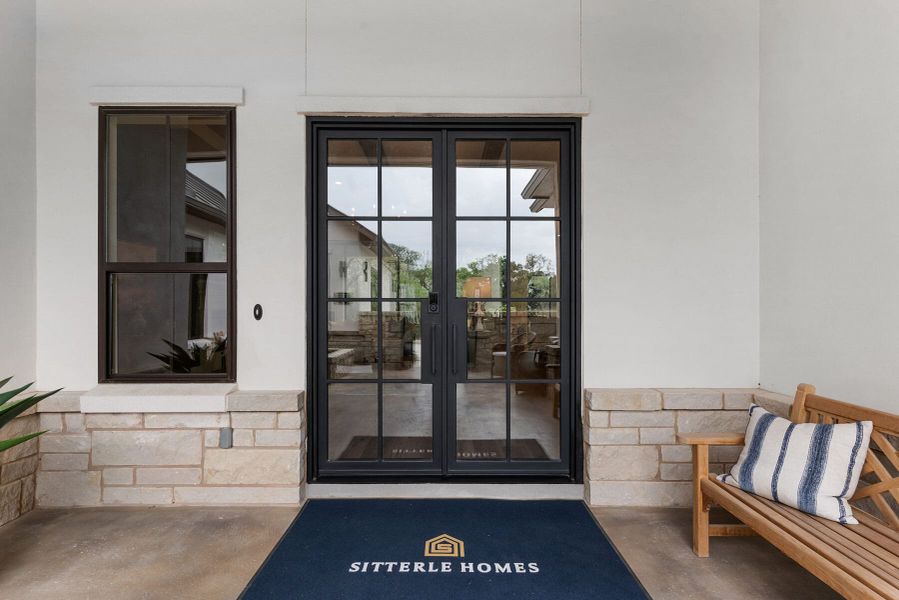 Exterior details and patio area of a home in Enchanted Bluff, Garden Ridge (Image 25).