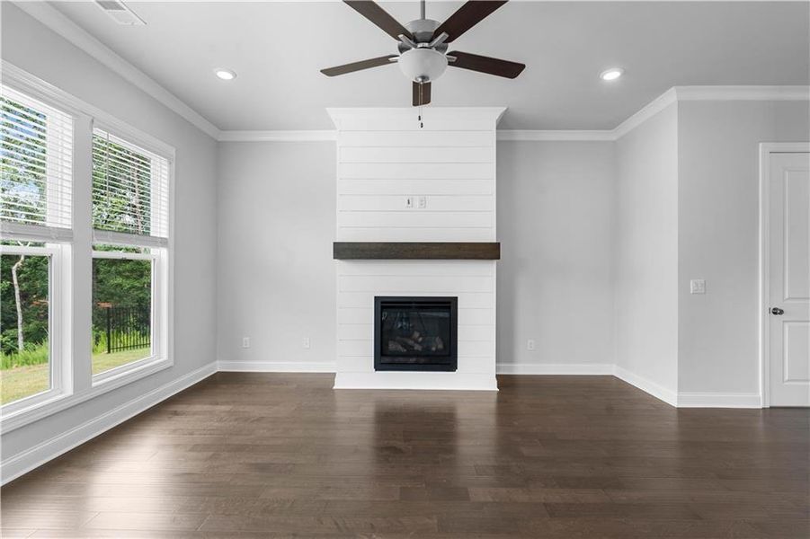 Image 53 of a home in Palisades Single Family.